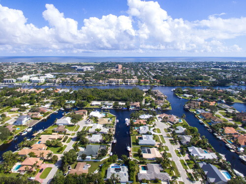 Aerial view of real estate in Palm Beach Gardens, FL