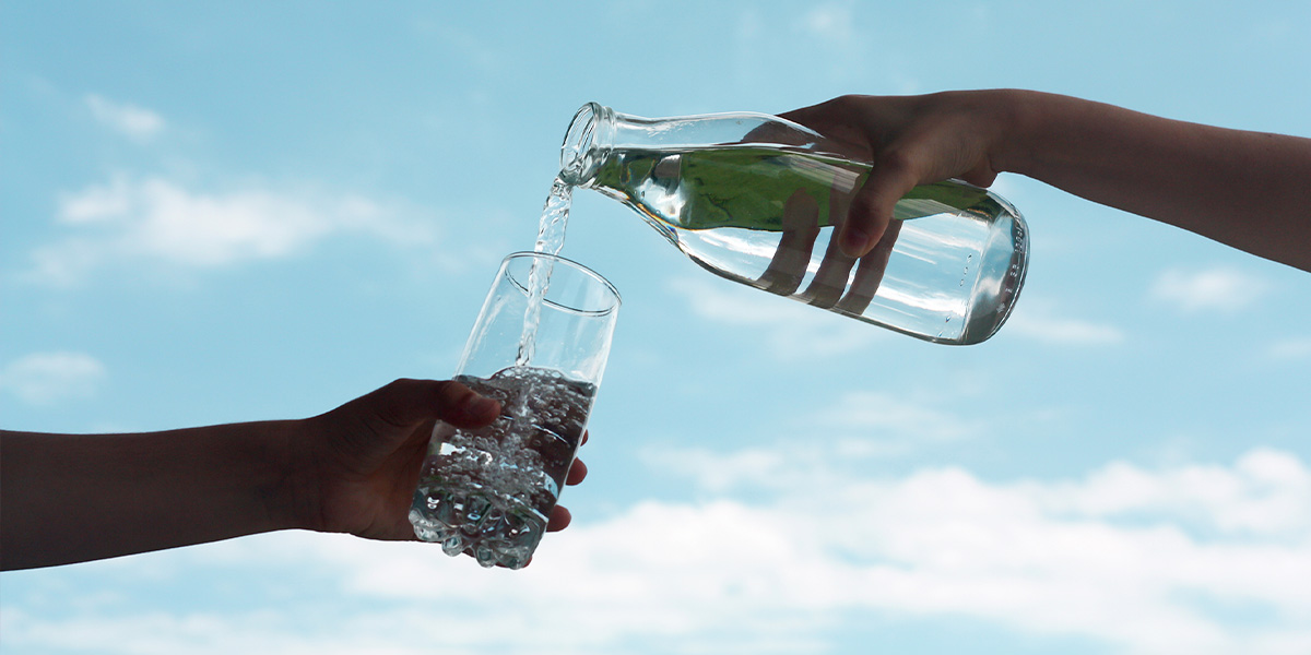 IV Fluids vs. Drinking Water: What You Need to Know
